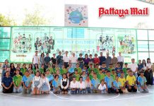 JD Food donates over 1 million baht in scholarships to support children under the HHN Foundation Thailand