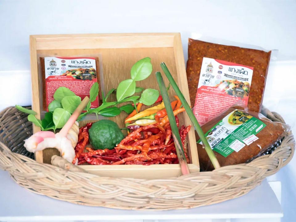 Industry Minister pushes southern curry paste for global markets under breakthrough strategy