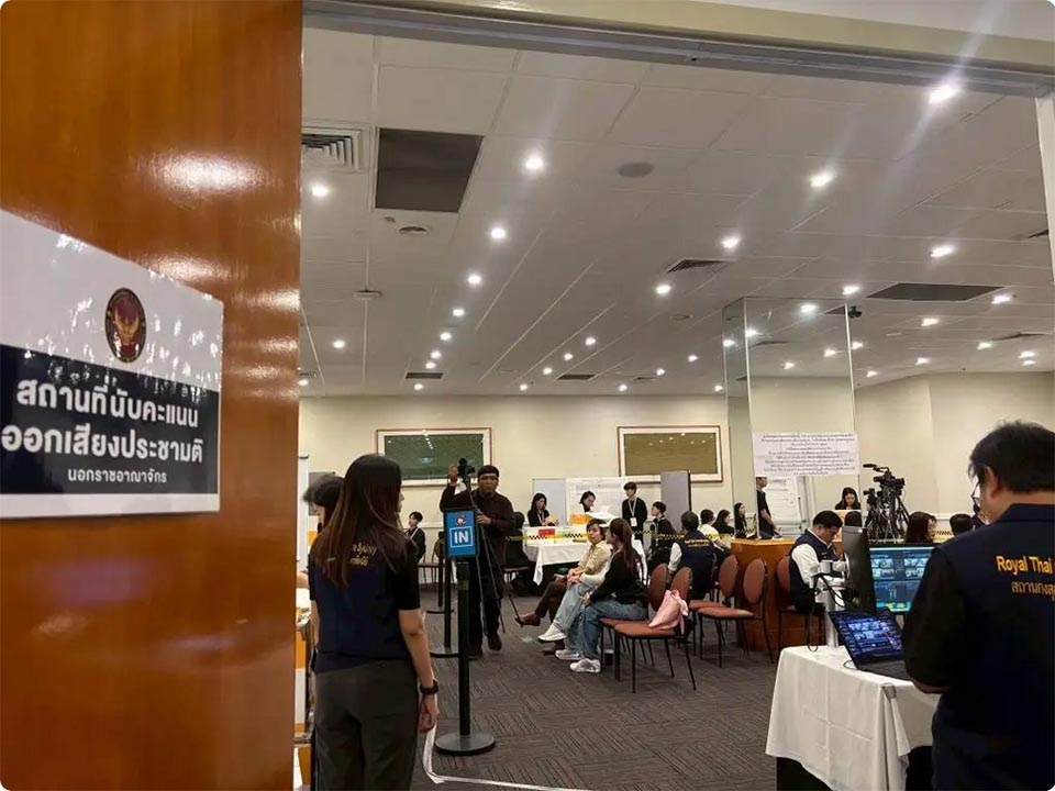 Thai Consulate in Sydney thanks voters after completing overseas referendum count