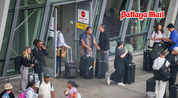 Expat concerns over uncontrolled costs and travel disruptions amid gulf tensions