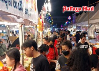 Thais flock to beach markets and music festivals as Pattaya’s seaside scene stays vibrant