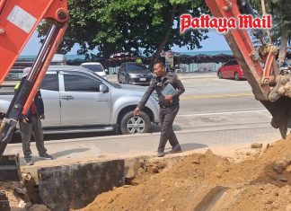 Jomtien businesses caught linking wastewater pipes to public drains without approval
