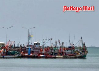 Pattaya and Sattahip boat operators stay docked as fuel costs hit coastal tourism across the bay
