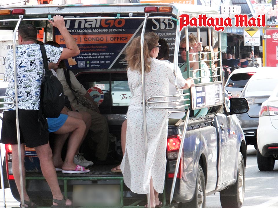 Baht bus safety questioned after German tourist injured in fall on Pattaya Beach Road