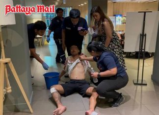Japanese tourist attacked by motorbike app riders in Pattaya, locals rush to help