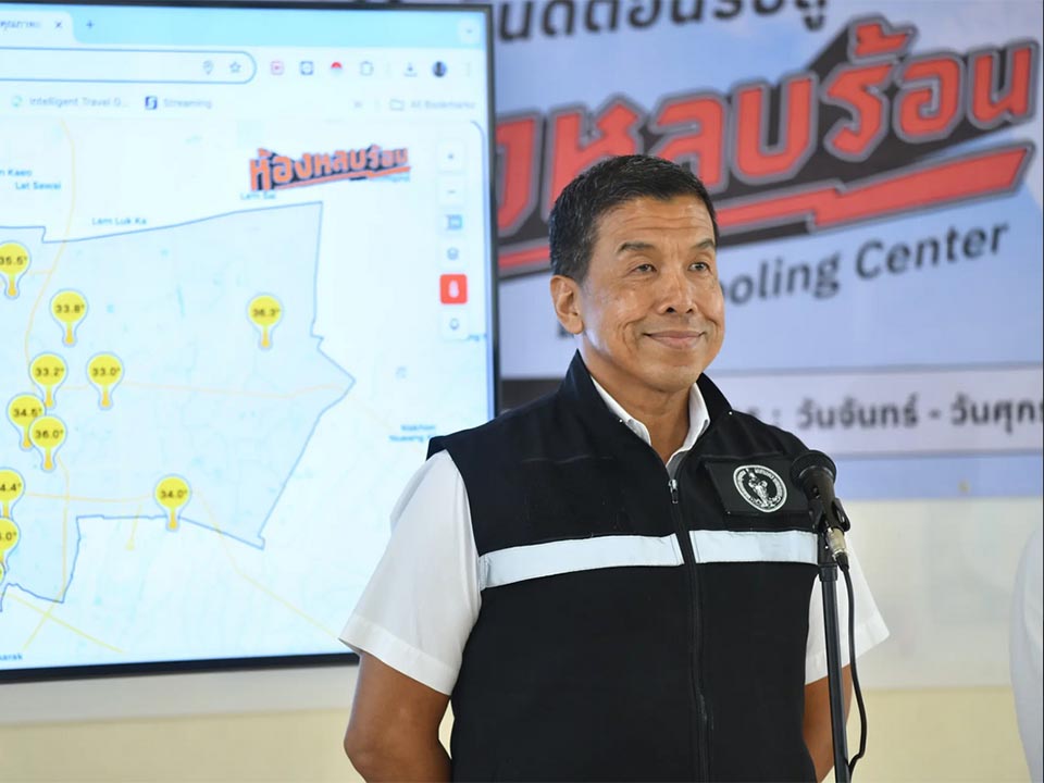 Bangkok opens 304 cooling centers as extreme heat grips the city