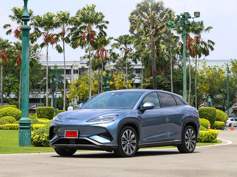 PM Anutin ditches motorcade for EV as fuel prices rise and energy pressure mounts