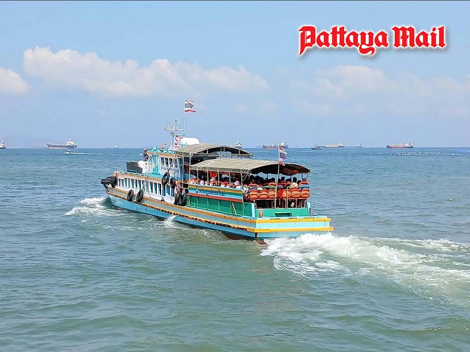 Songkran getaway surge as Koh Sichang sees heavy tourist crowds and strong local spending