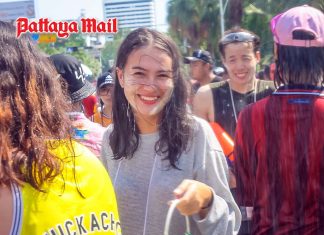 Pattaya boils in Songkran frenzy as massive crowds flood beach road, storms on the horizon