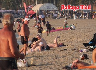 Heat, haze grip Pattaya as Thailand faces scorching Songkran week
