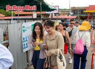 Koh Larn swells with heat-driven tourists as Pattaya sizzles in rising temperatures