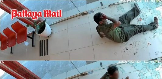 Panic in Sattahip as suspected gold shop robbery turns into glass door mishap