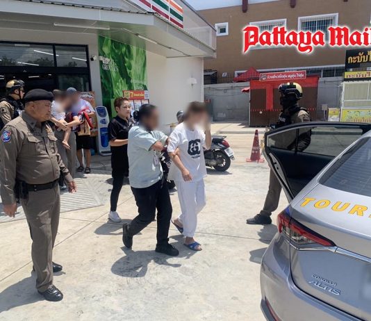 Pattaya Tourist Police assist distressed Chinese visitor found at convenience store