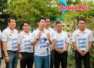 Poramet leads ‘We Love Pattaya’ team to Koh Larn ahead of June 28 city election