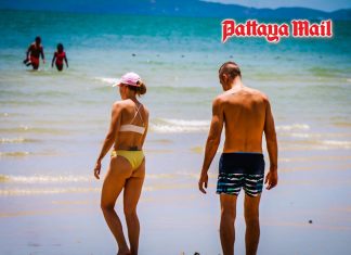 Russian tourists from Pattaya praise Sai Kaew Beach as coastal tourism in Sattahip grows