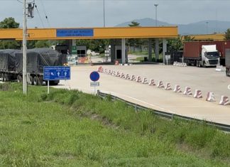 Thailand-Myanmar border trade route reopens at Mae Sot after 10-month closure