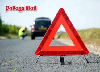 The red triangle in your car isn’t just for decoration it could save your life