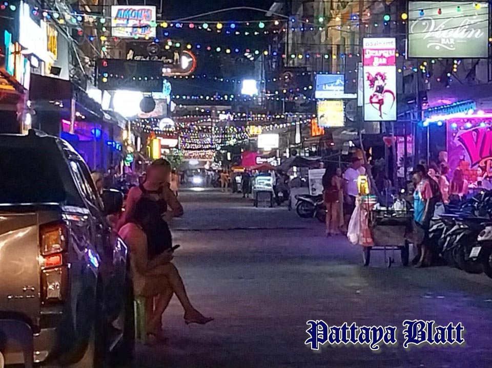 Thailand setzt im Kampf gegen graues Kapital auf KI, während Pattaya den Rückgang der Touristenzahlen spurt