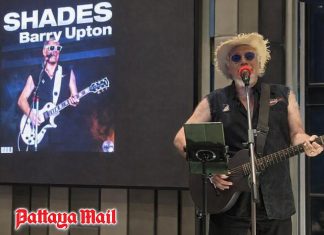 Barry Upton and Paul Rosenberg mix Music, Comedy and AI at Pattaya City Expats Club