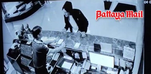 British hotel guest flees after lost key card dispute in Pattaya