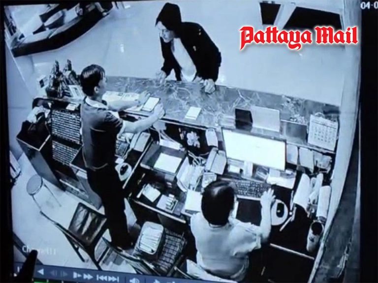 Lost Key Card British hotel guest flees after lost key card dispute in Pattaya ...