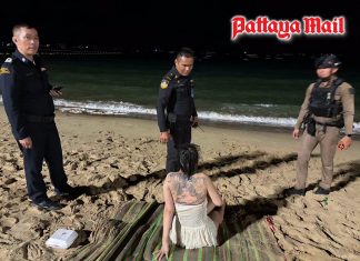 Pattaya Beach emergency as woman walks into water and needs rescue