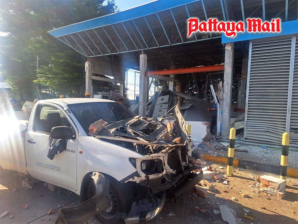 NGV station blast on Chonburi Road 331 leaves worker trapped under rubble