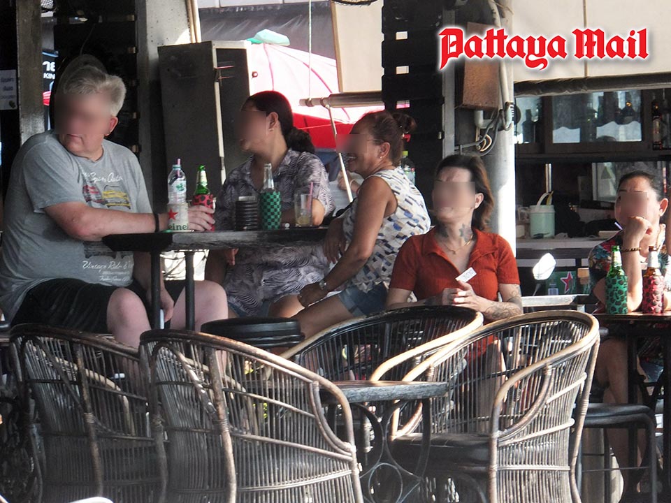 Rising pork and egg prices begin to hit Pattaya as food vendors try to hold the line