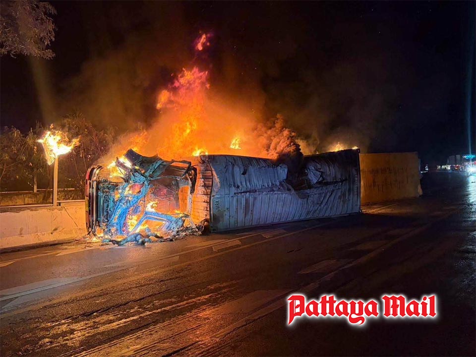 Truck driver killed after fiery crash on Highway 304 in Prachin Buri