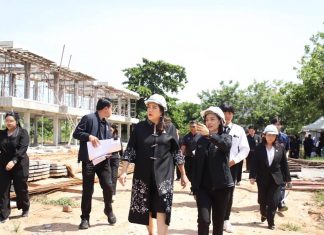 PRD Chief inspects Khon Kaen staff housing project, sets regional priorities