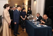 Thai King and Queen visit landmark Thai couture exhibition in Paris