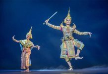 Young Thai performers vie for roles in epic Ramakien production