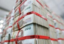 Dollar rally sends Thai baht to lowest level since early 2025