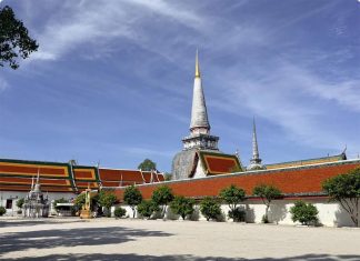 Wat Phra Mahathat awaits UNESCO World Heritage decision