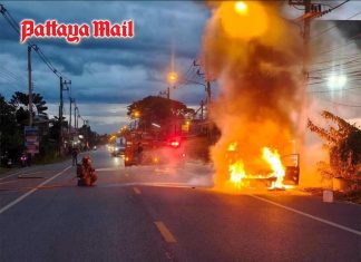 Two escape burning car moments before flames consume vehicle