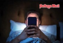 Teen’s 5-hour daily phone habit ends in hospital with blood clot