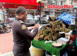 Naklua vendors put on notice as Pattaya says rules are rules