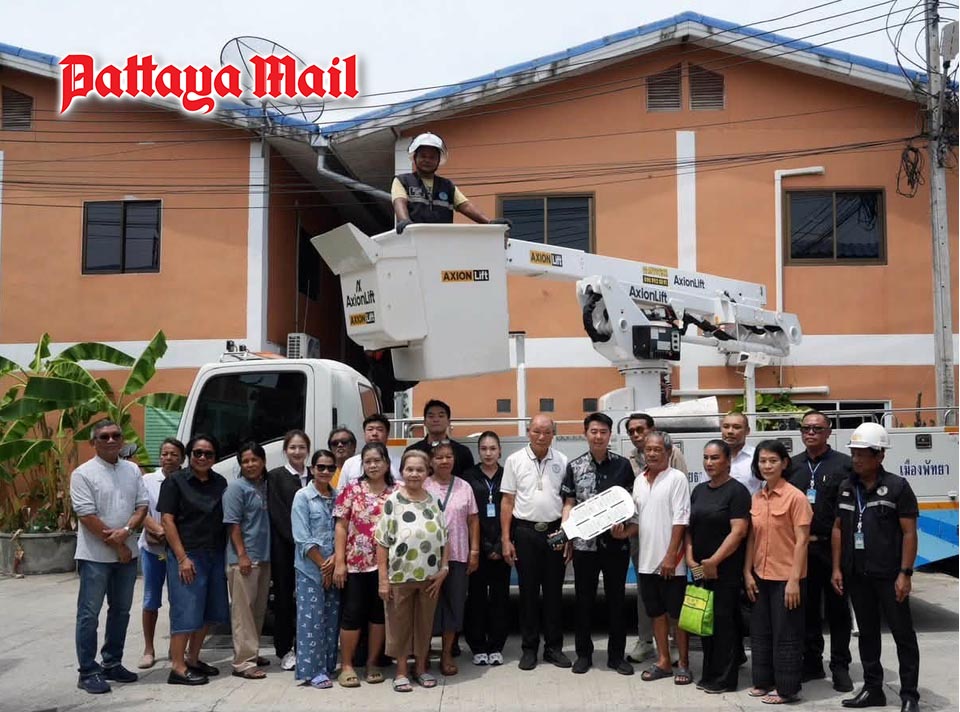 Pattaya installs 20 LED streetlights after resident concerns