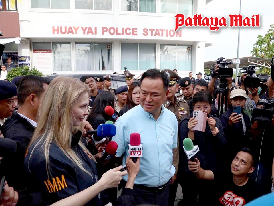 Young Russian interpreter wins hearts during Pattaya murder probe
