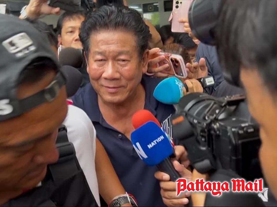 Former MP Chalong jailed after court rejects bail in Nonthaburi shooting