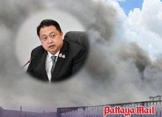 Chonburi tire inferno raises pollution fears, students evacuated