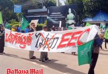 Prachinburi protesters camp outside Provincial Hall over EEC concerns