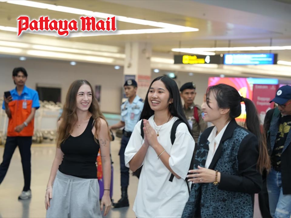 Phuket teen music star Nene returns home ahead of final