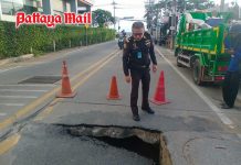 Road collapse hits popular Jomtien Beach route