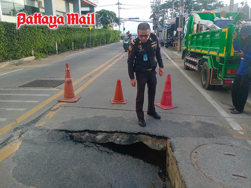 Road collapse hits popular Jomtien Beach route