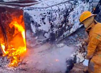 Laos-bound van crashes and burns in Kalasin, killing 2 and injuring 12