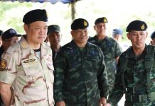Anutin inspects Chong An Ma border area in Ubon Ratchathani
