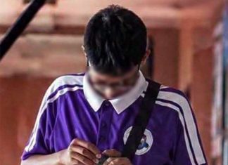 Teen shooter seen loading gun before killing teachers and wounding classmates