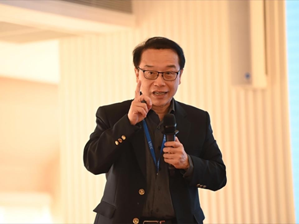 Populist spending risks pushing Thailand toward fiscal crisis MP warns