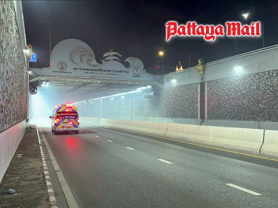 Pattaya tunnel filled with smoke before dawn, forcing emergency closure